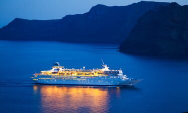 Cruise Ship